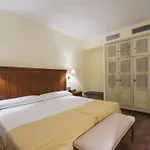 Hospedium Cortijo Santa Cruz Hotel 4*