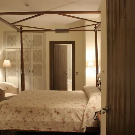 Hotel Hospedium Cortijo Santa Cruz 4*