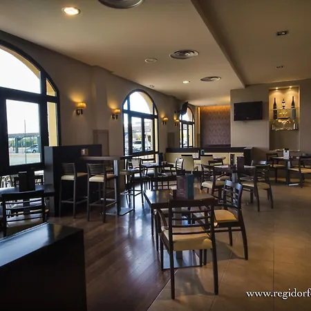 Hospedium Cortijo Santa Cruz Hotel