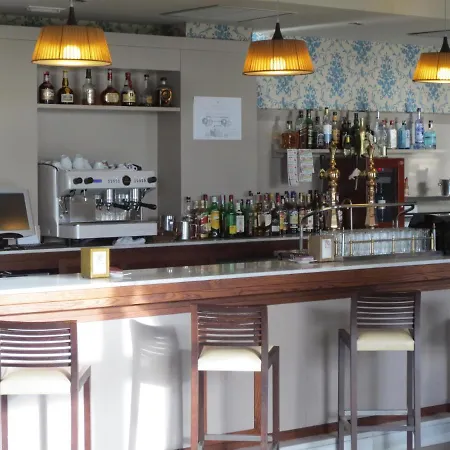 Hospedium Cortijo Santa Cruz Hotel
