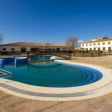 Hospedium Cortijo Santa Cruz 4* 빌라누에바데라세레나
