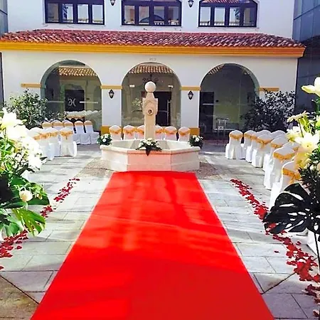 Hospedium Cortijo Santa Cruz 호텔 4*