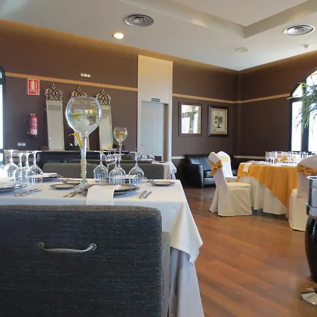 Hospedium Cortijo Santa Cruz Villanueva De La Serena