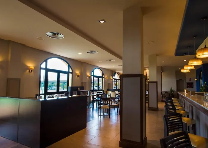 Hospedium Cortijo Santa Cruz 4*