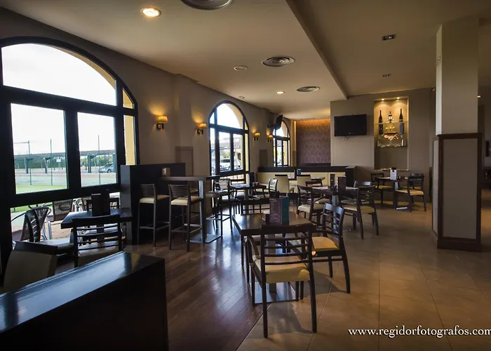 Hospedium Cortijo Santa Cruz Hotel