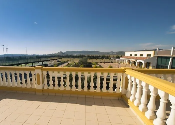 Hospedium Cortijo Santa Cruz 4*